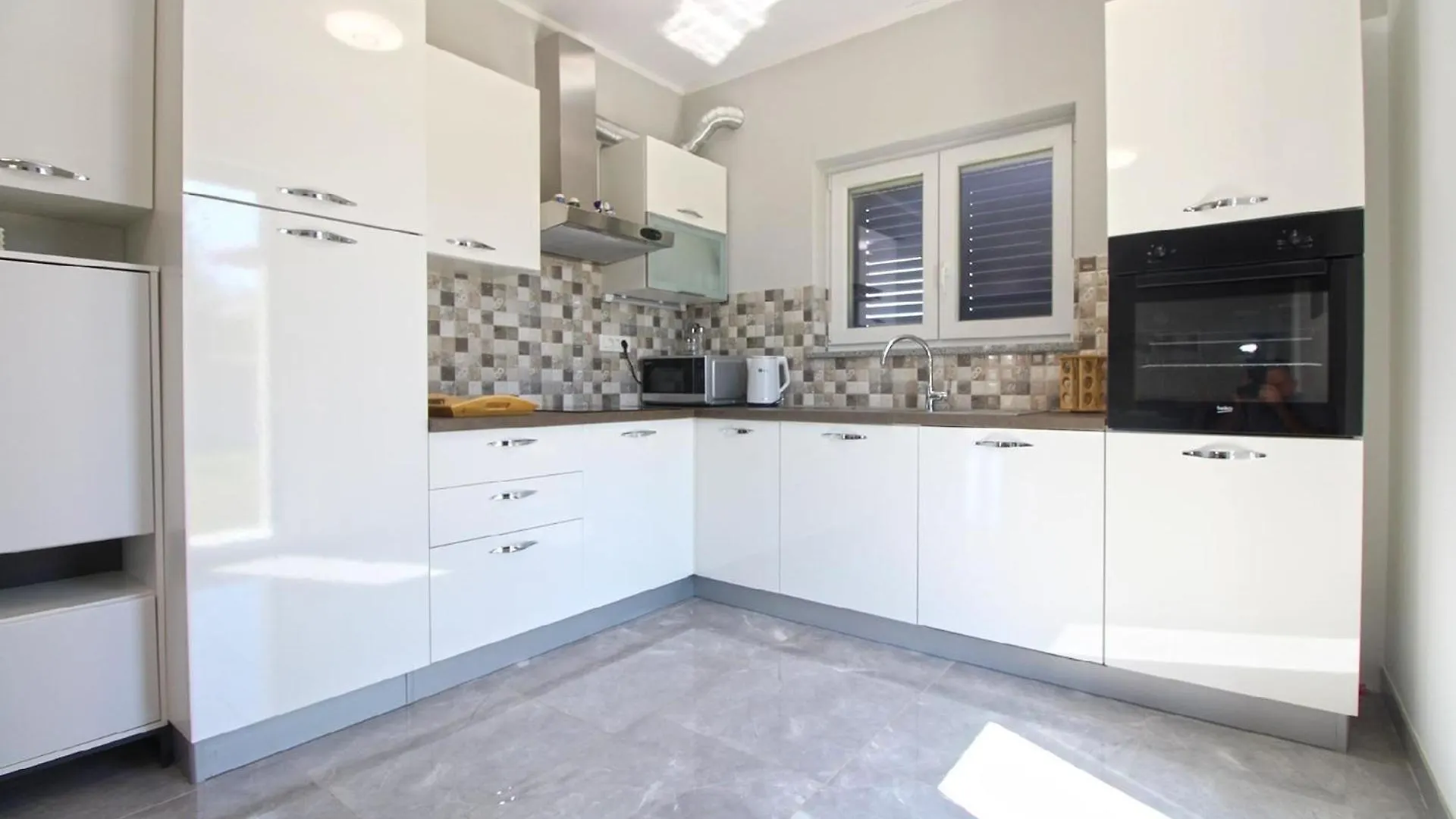 Ferienhaus Fuer 6 Personen Ca 120 Qm In Banjole, Istrien Istrische Riviera Holiday home Banjole